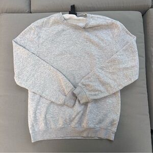 Grey sweatshirt